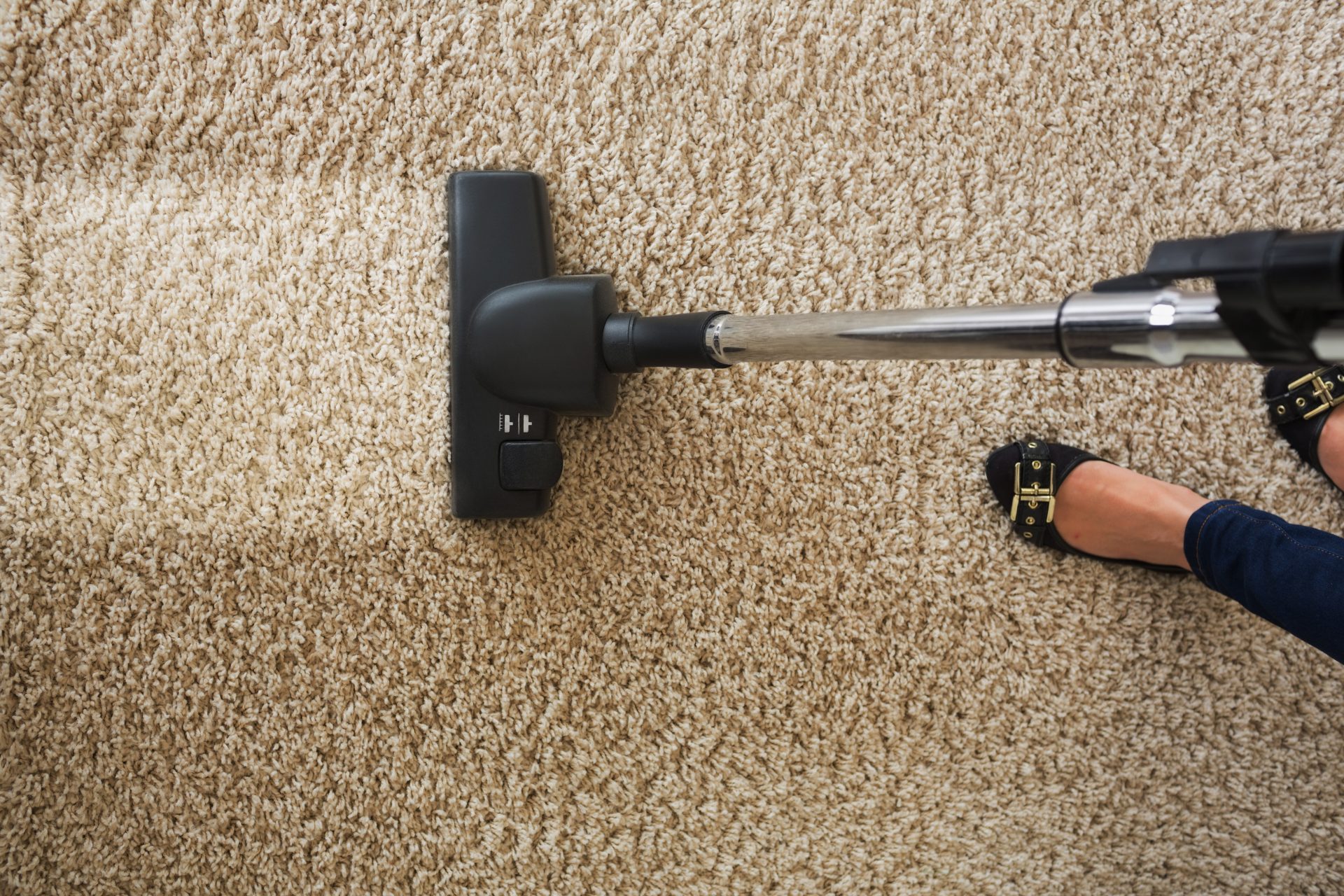 3 Simple Steps To Extend The Life Of Your Home Carpet